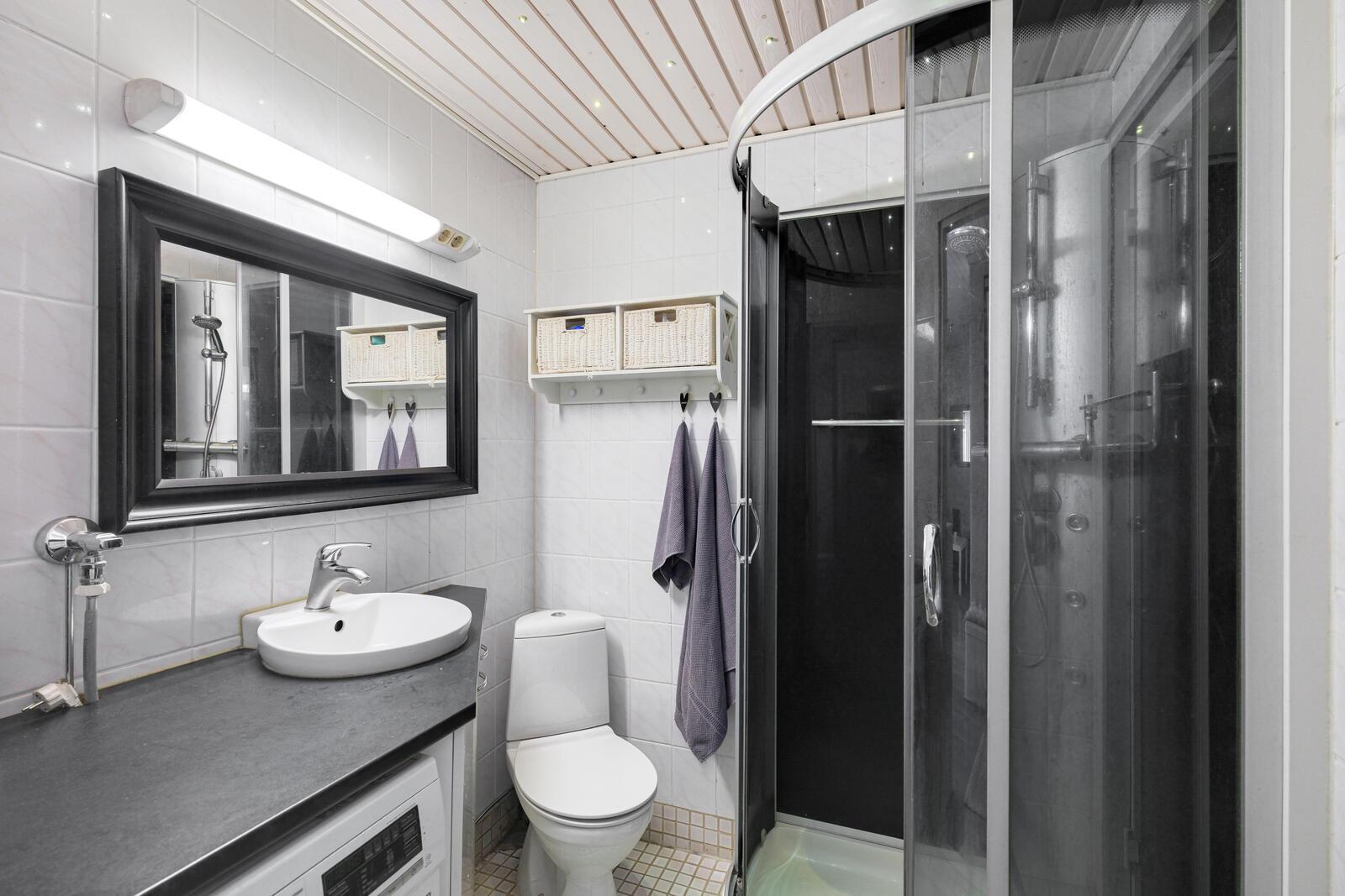 Vuoritie 22, Loutti, Järvenpää