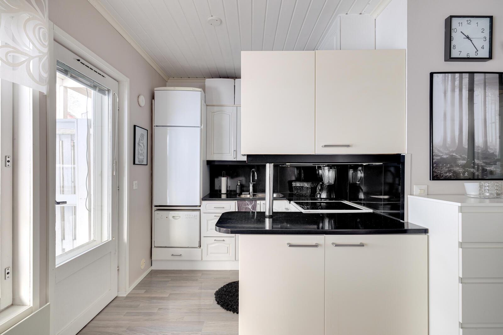 Vuoritie 22, Loutti, Järvenpää