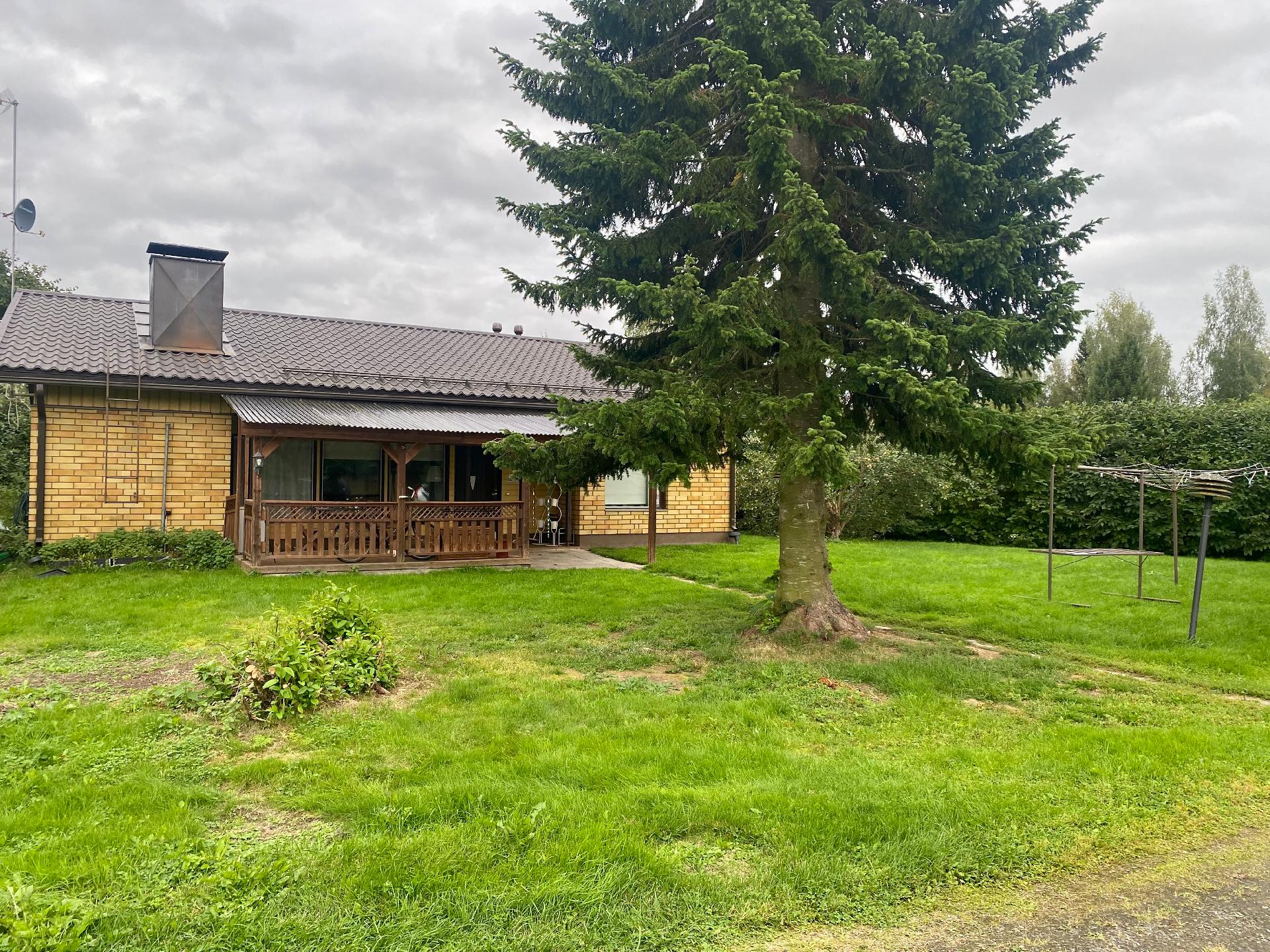 Nykyrintie 7, Muhos, Muhos