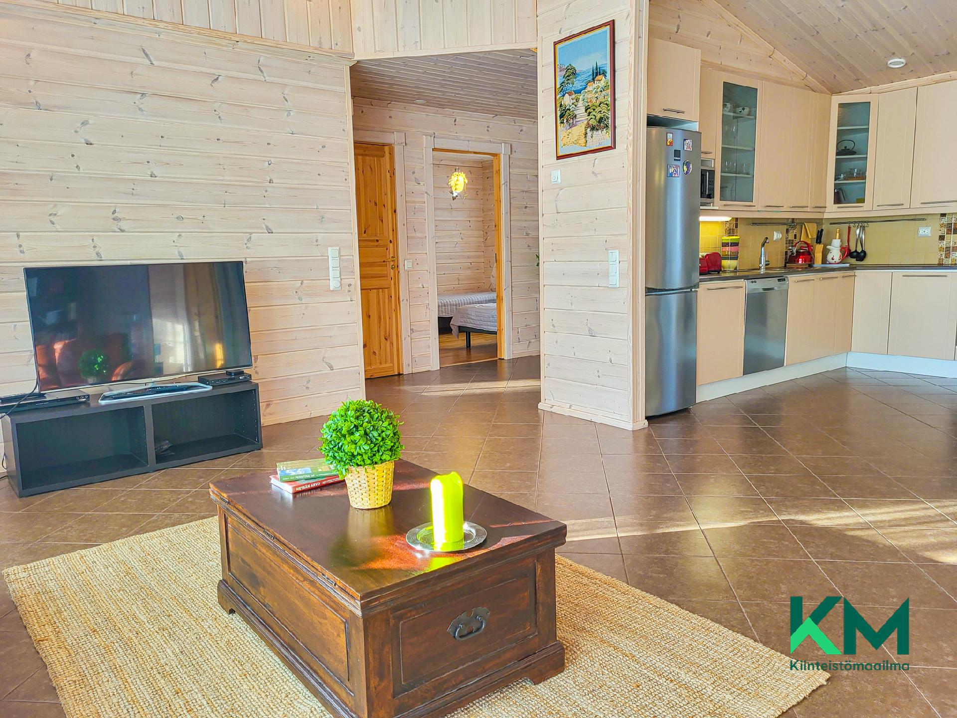 Olavinlammentie 6, Enonkoski