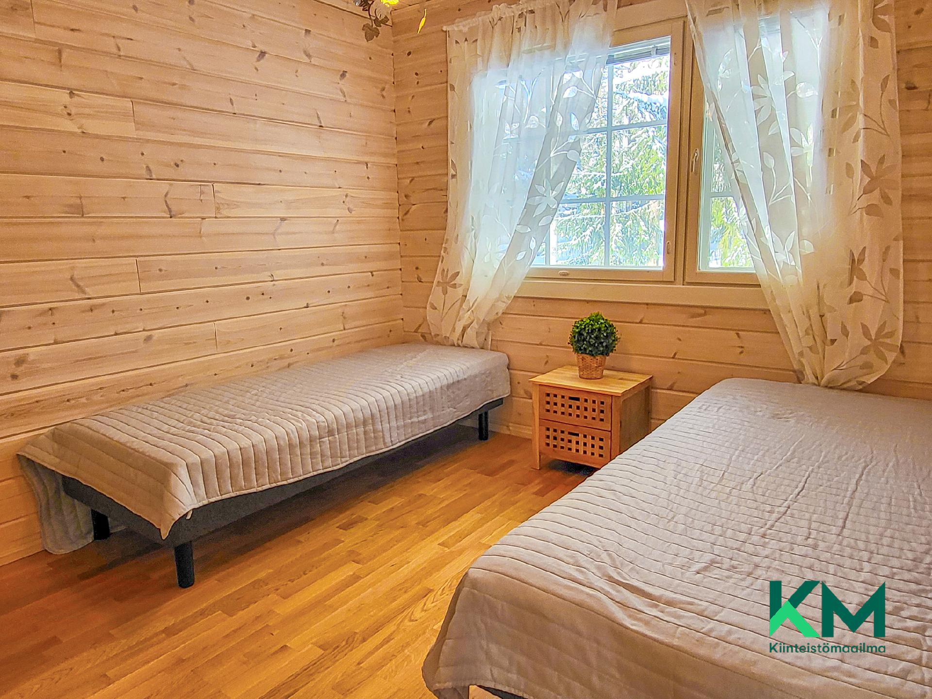 Olavinlammentie 6, Enonkoski