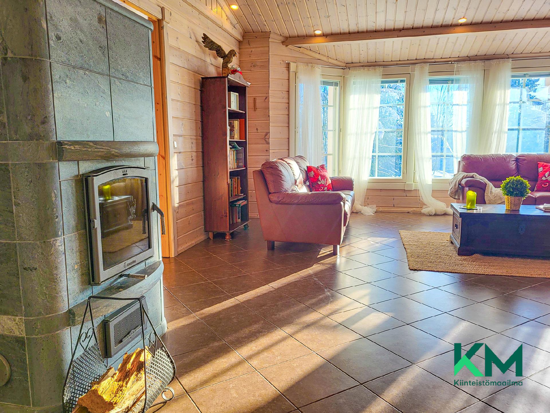 Olavinlammentie 6, Enonkoski