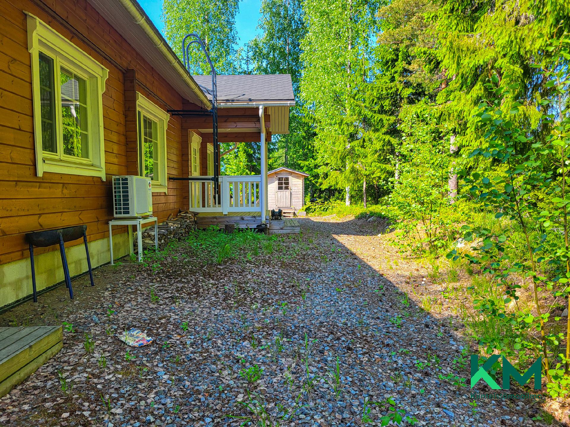 Olavinlammentie 6, Enonkoski