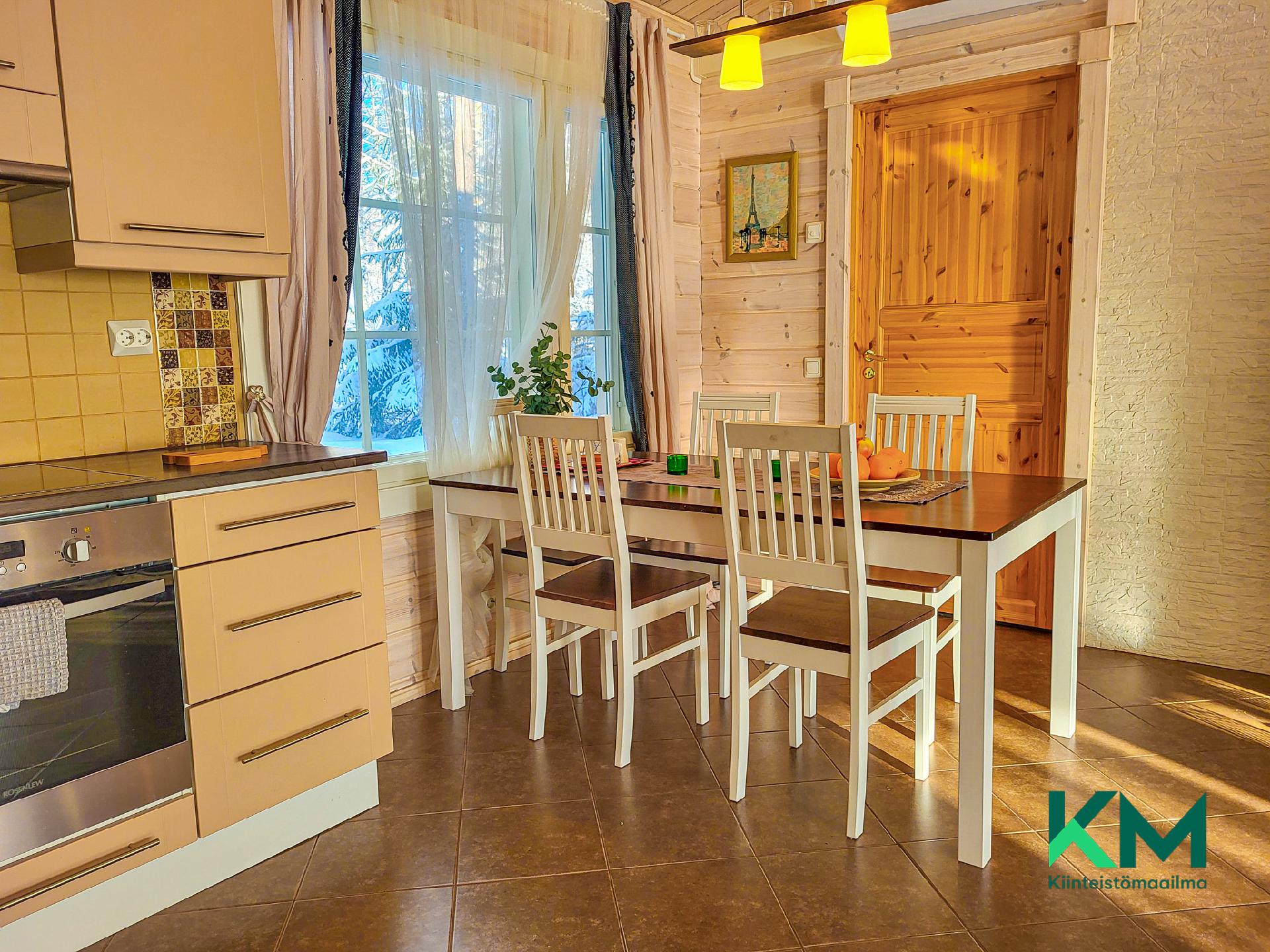 Olavinlammentie 6, Enonkoski