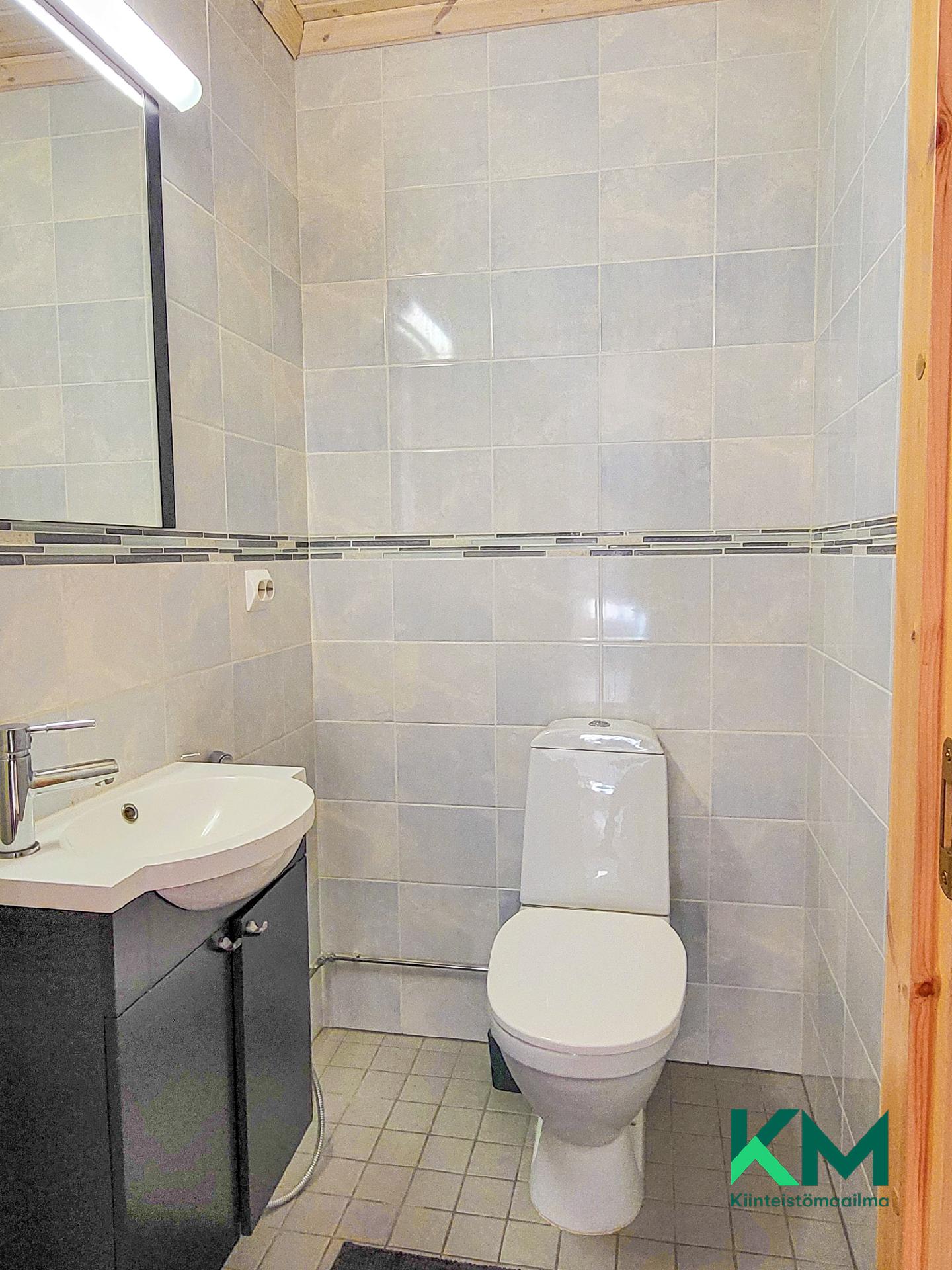 Olavinlammentie 6, Enonkoski