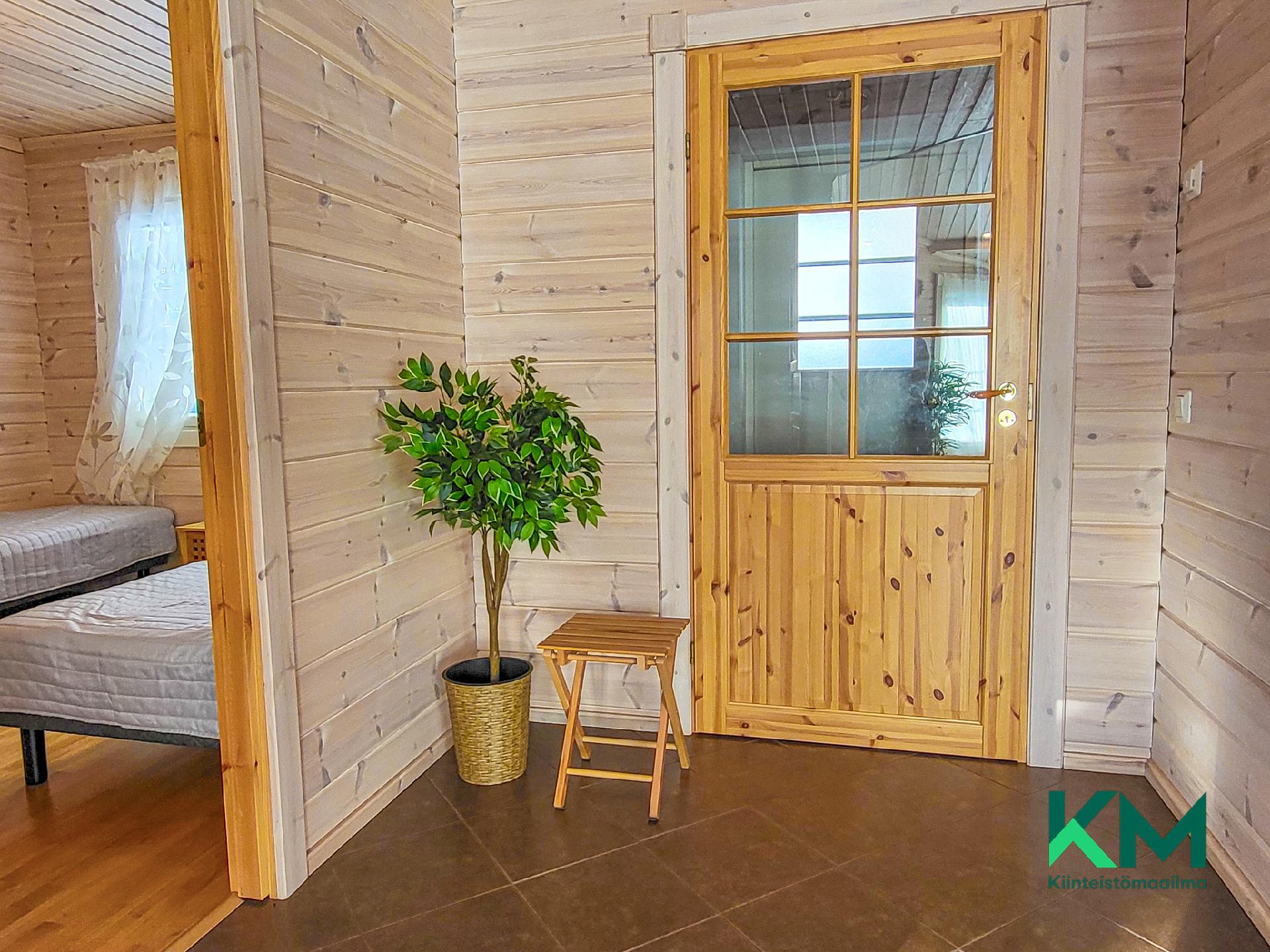 Olavinlammentie 6, Enonkoski