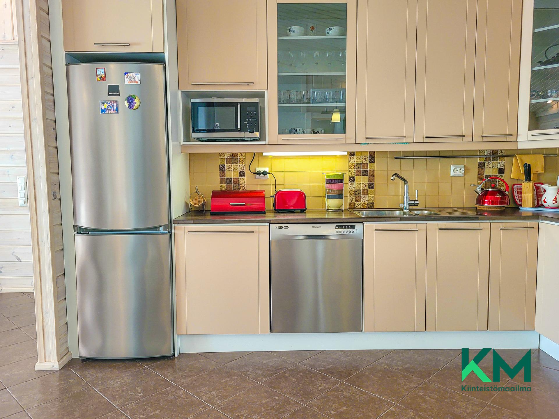 Olavinlammentie 6, Enonkoski