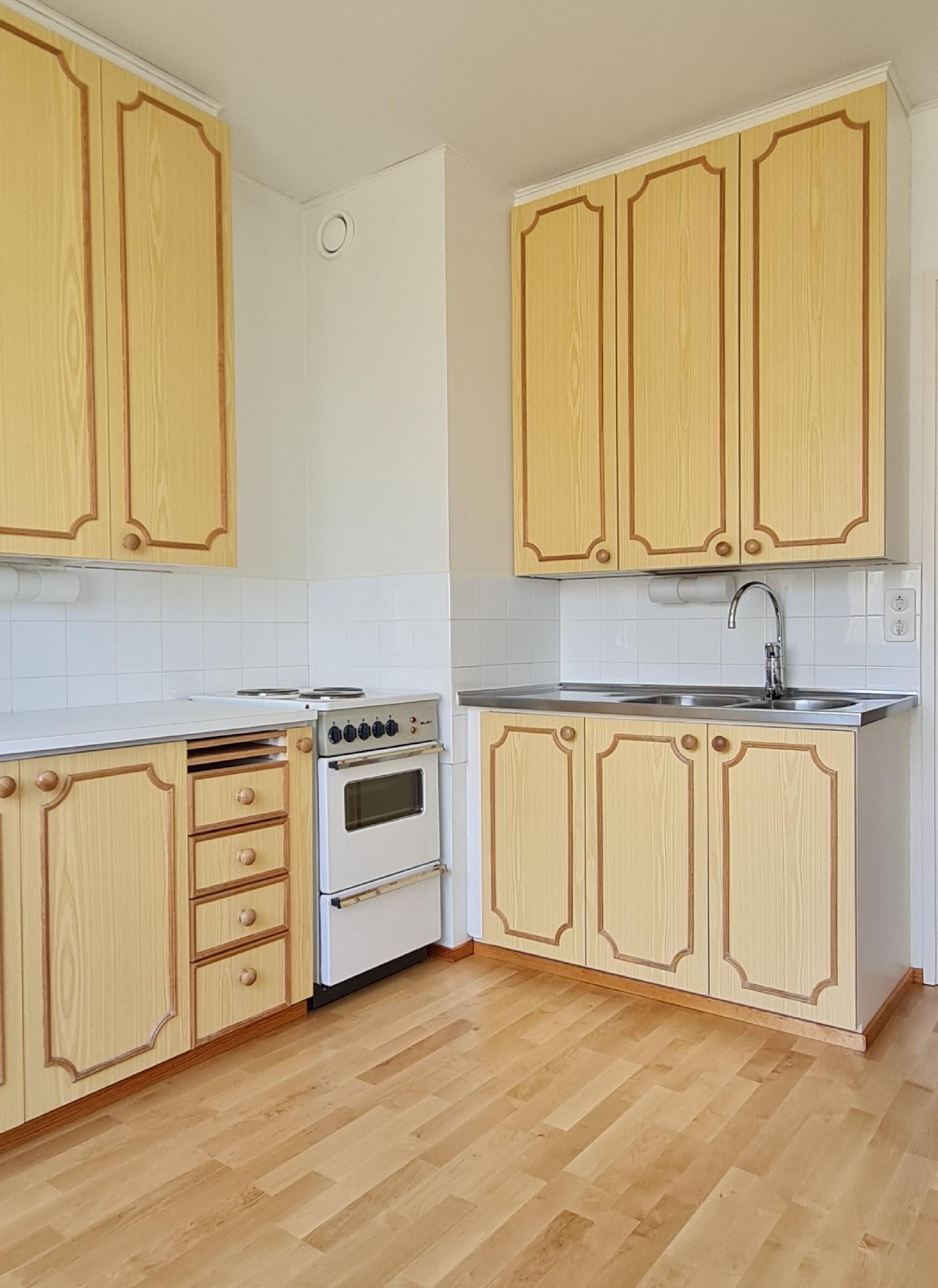 Vähäniemenkatu 35, Lentävänniemi, Tampere