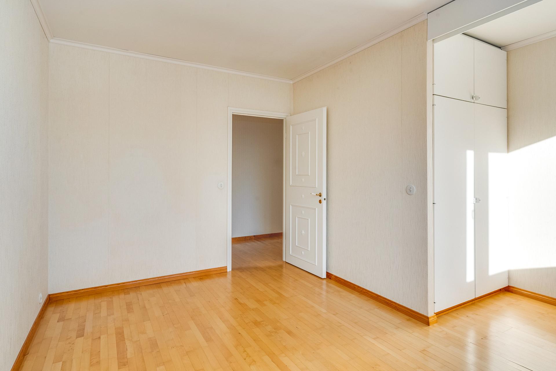 Vähäniemenkatu 35, Lentävänniemi, Tampere