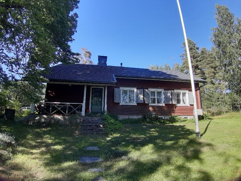 Päätalo takaa, kesä