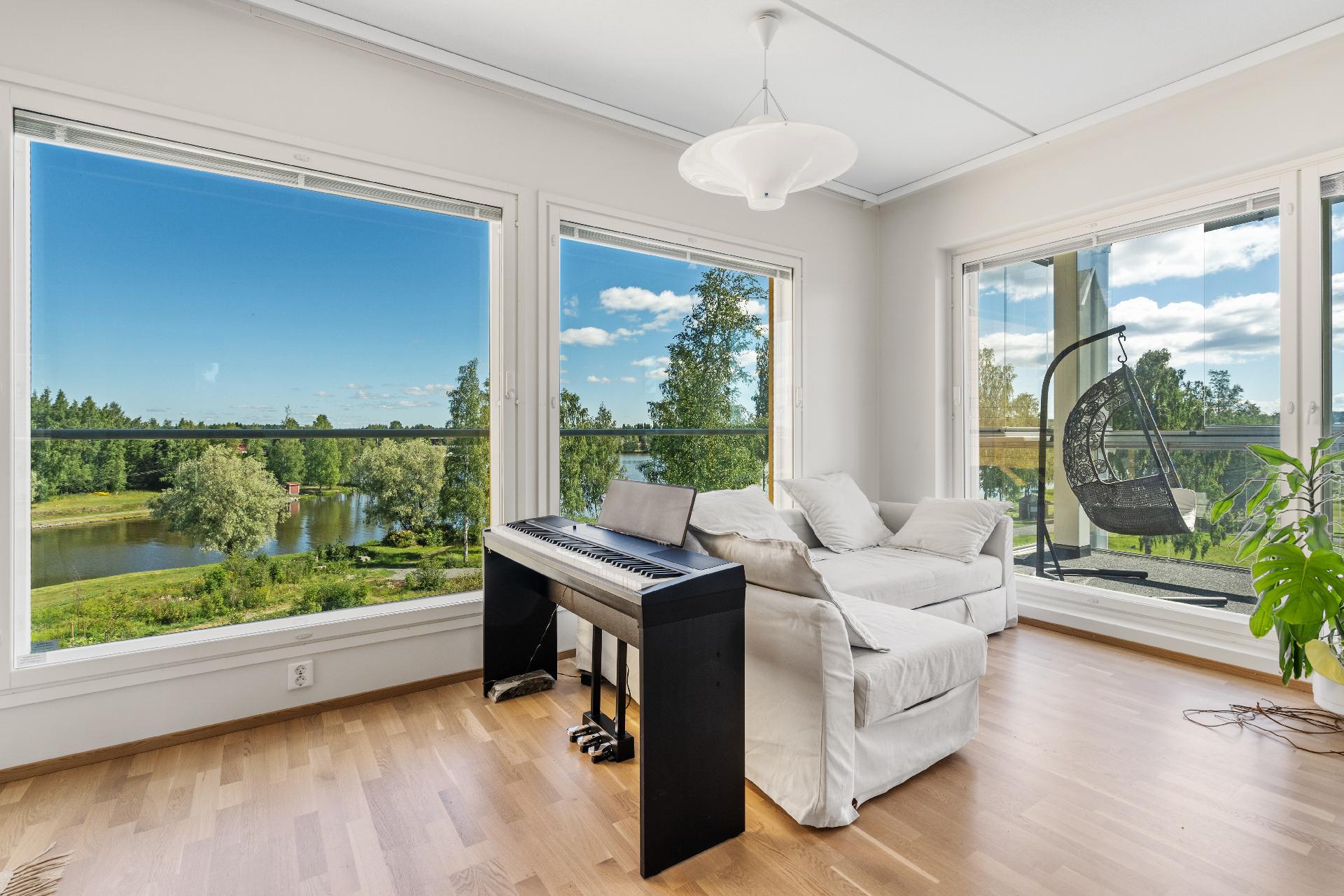 Hopearaitti 4, Maakala, Lempäälä