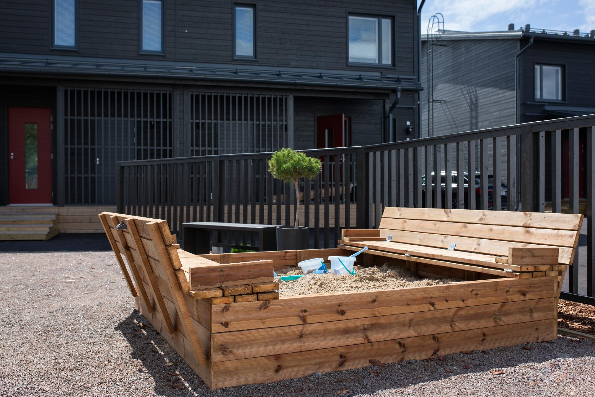 Kruunukuja 1, Loviisa