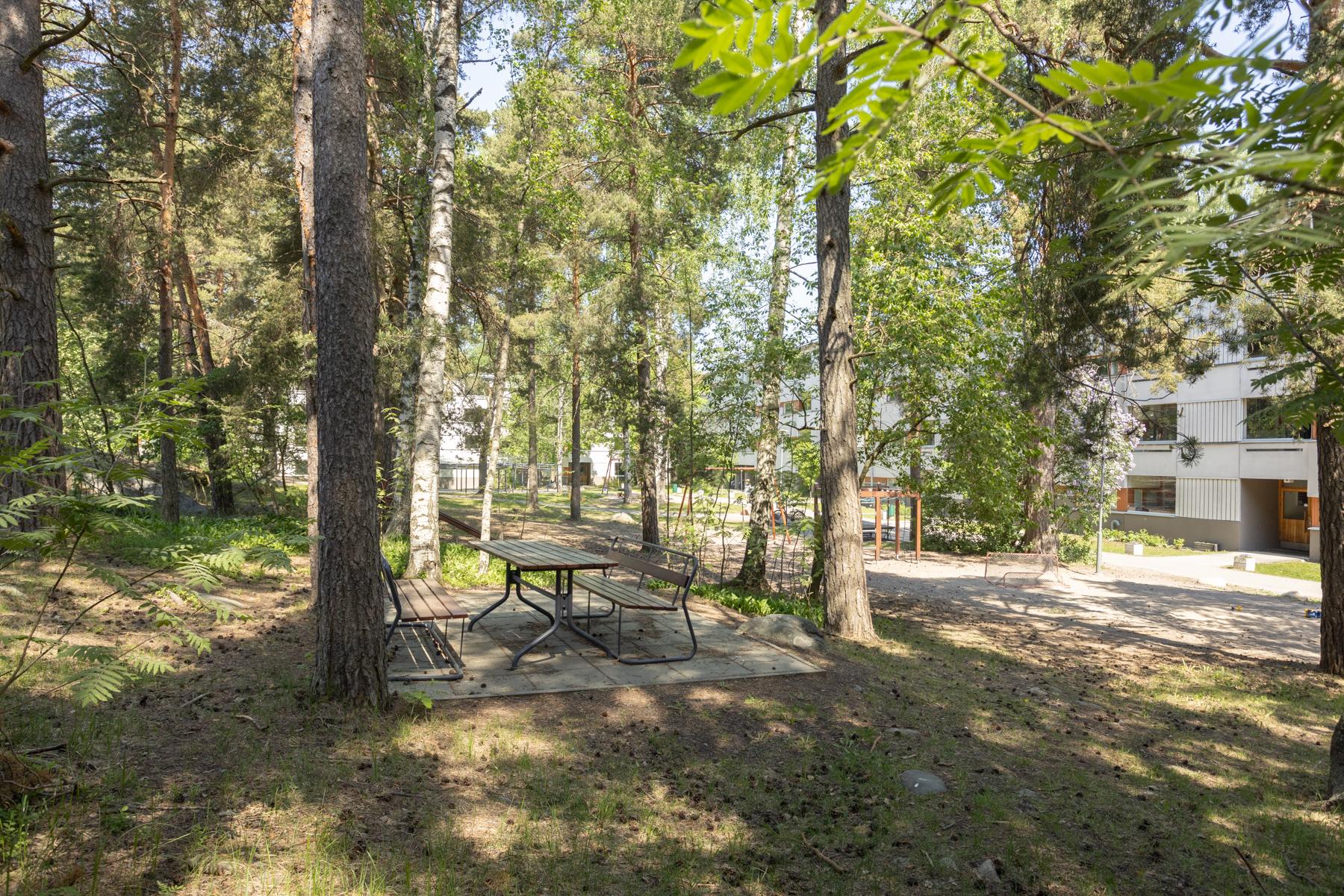 Liusketie 16, Pihlajamäki, Helsinki