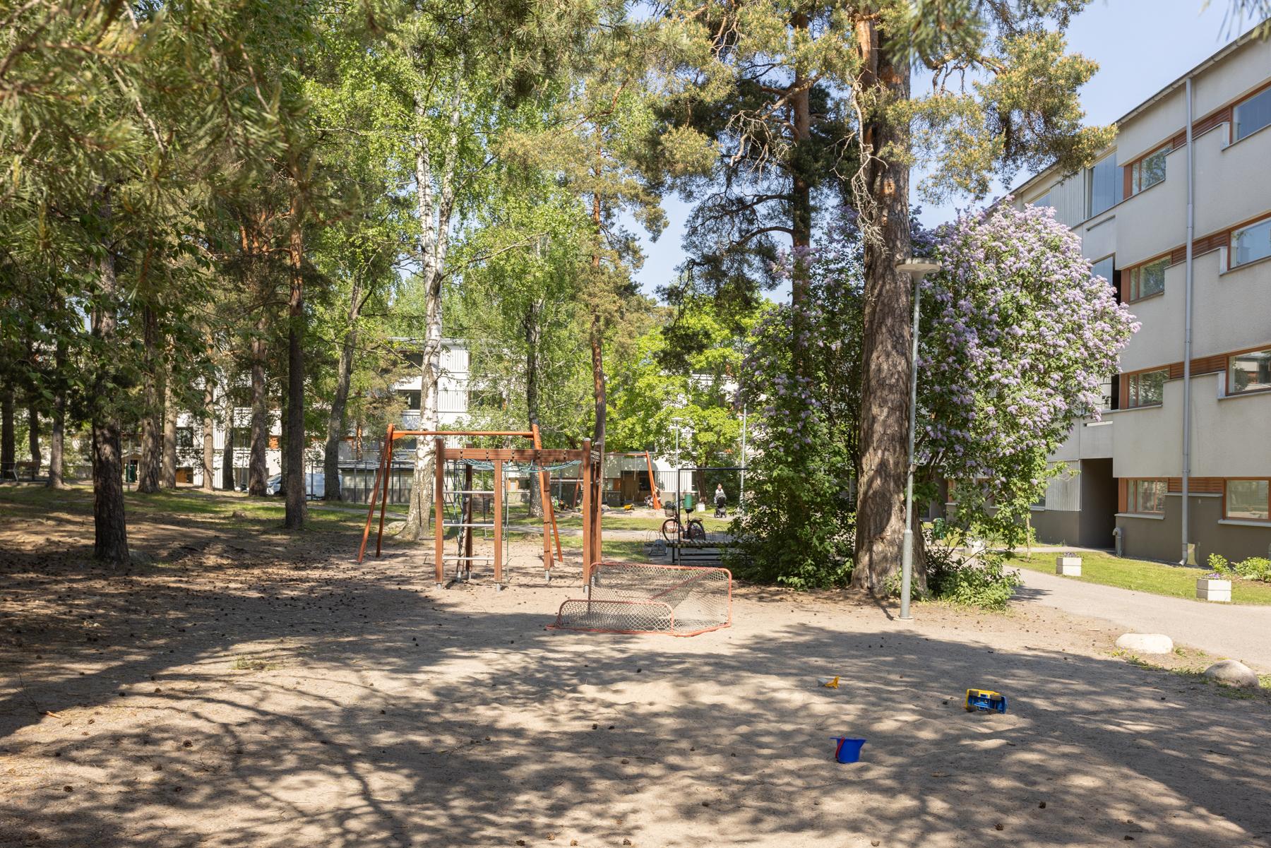 Liusketie 16, Pihlajamäki, Helsinki