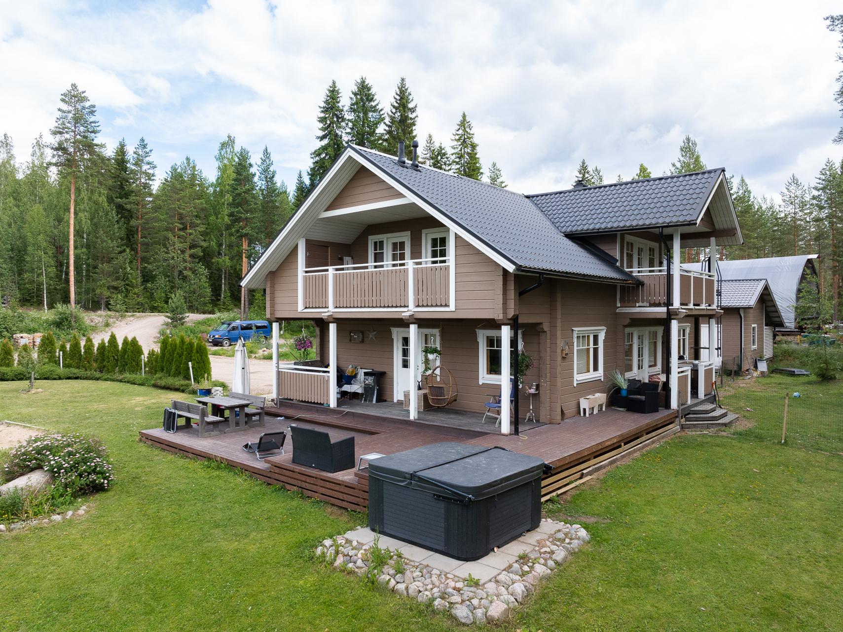 Kanavakallio 25, Jämsä