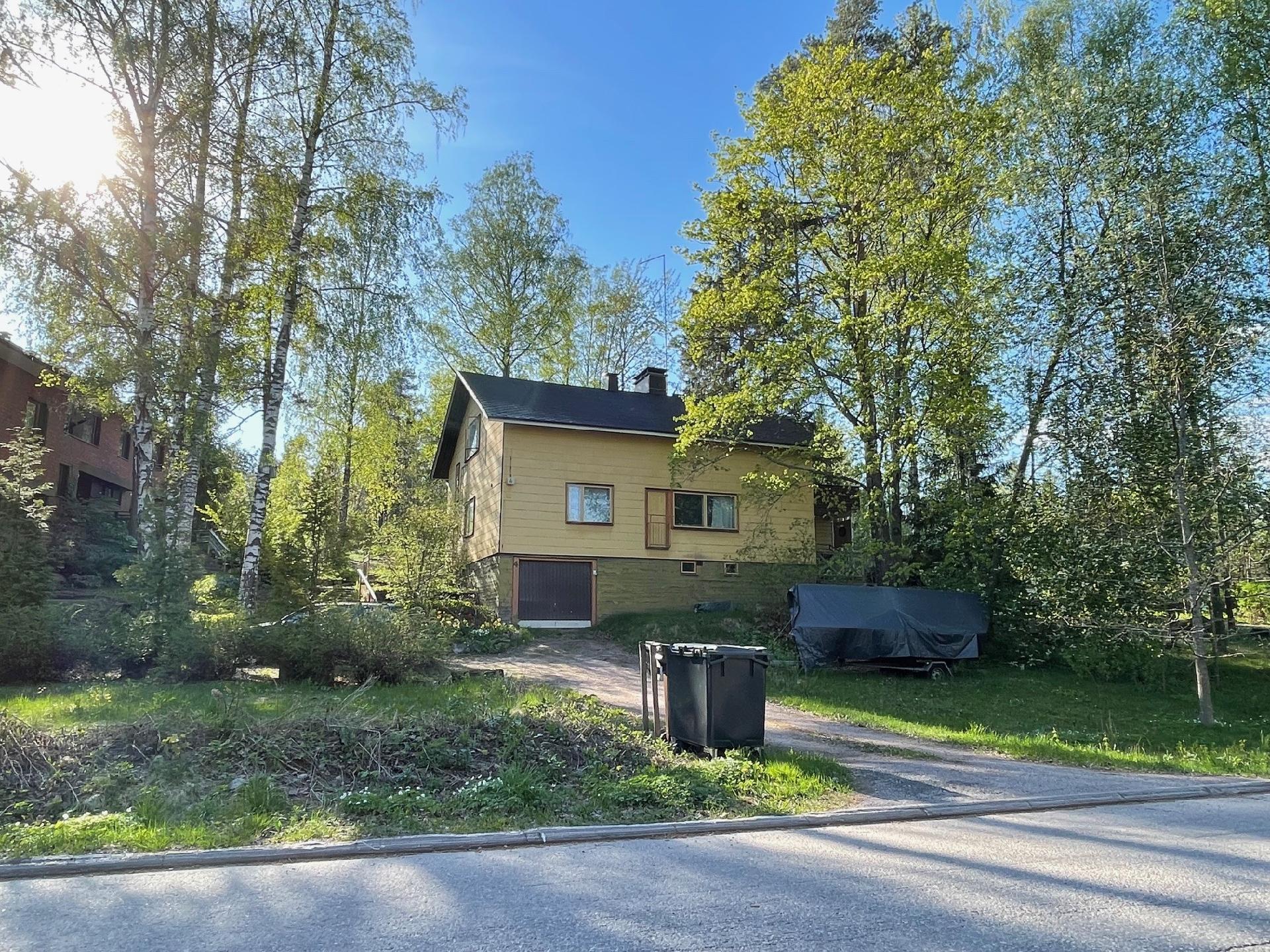 Koivikkorinne 4, Kivimäki, Vantaa