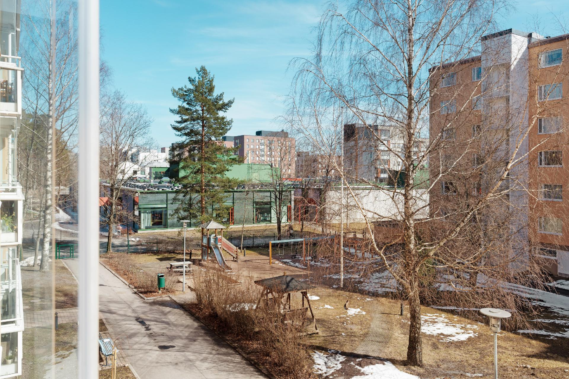 Laajametsänkuja 6, Martinlaakso, Vantaa