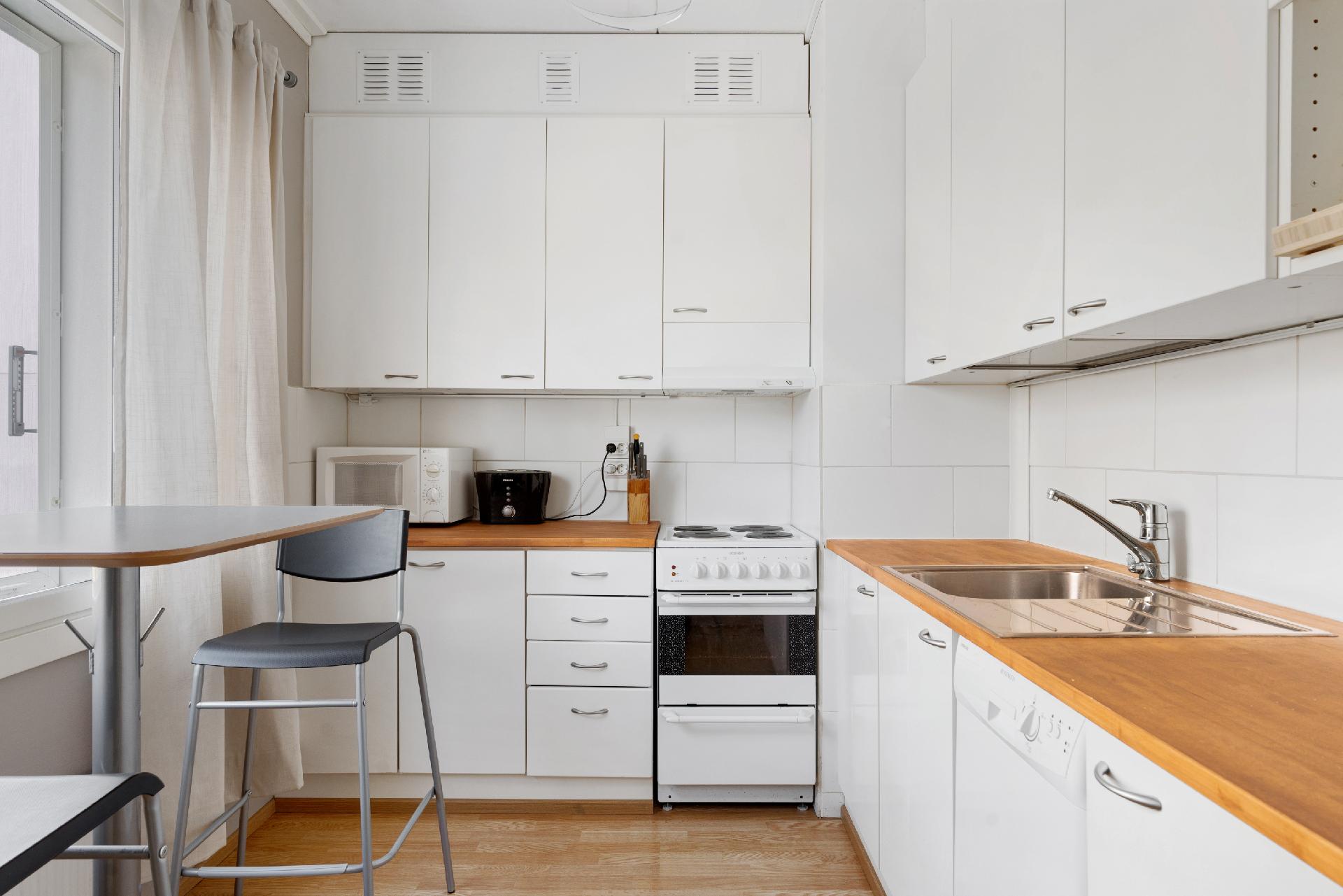 Laajametsänkuja 6, Martinlaakso, Vantaa