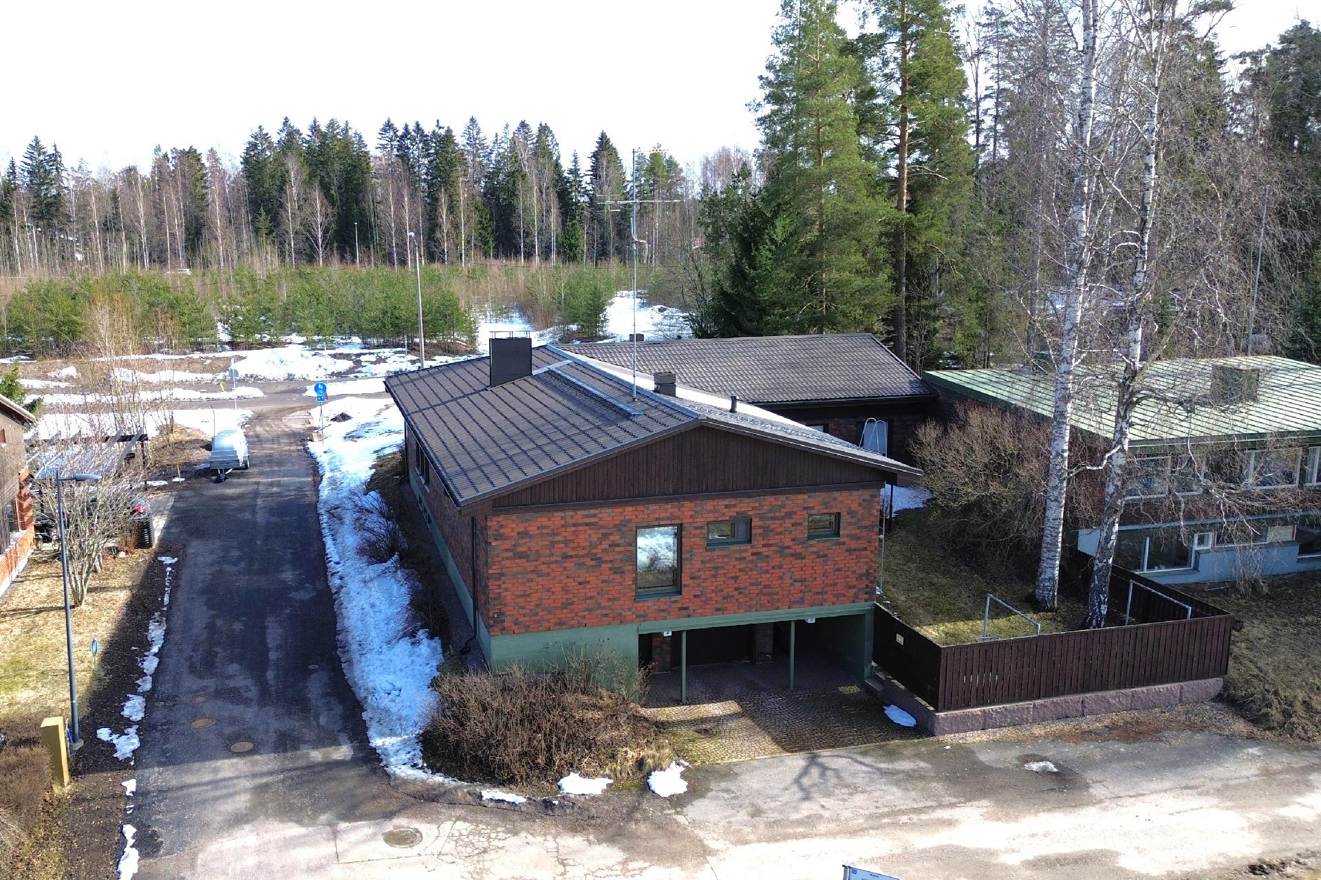 Valokatu 2, Pajala, Järvenpää