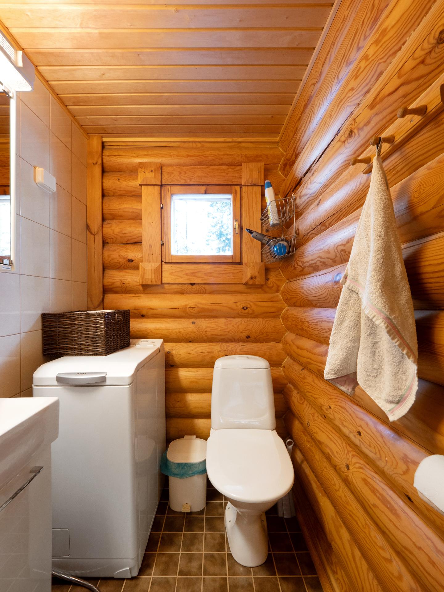 Mustarintasentie 6-10, Koli, Lieksa