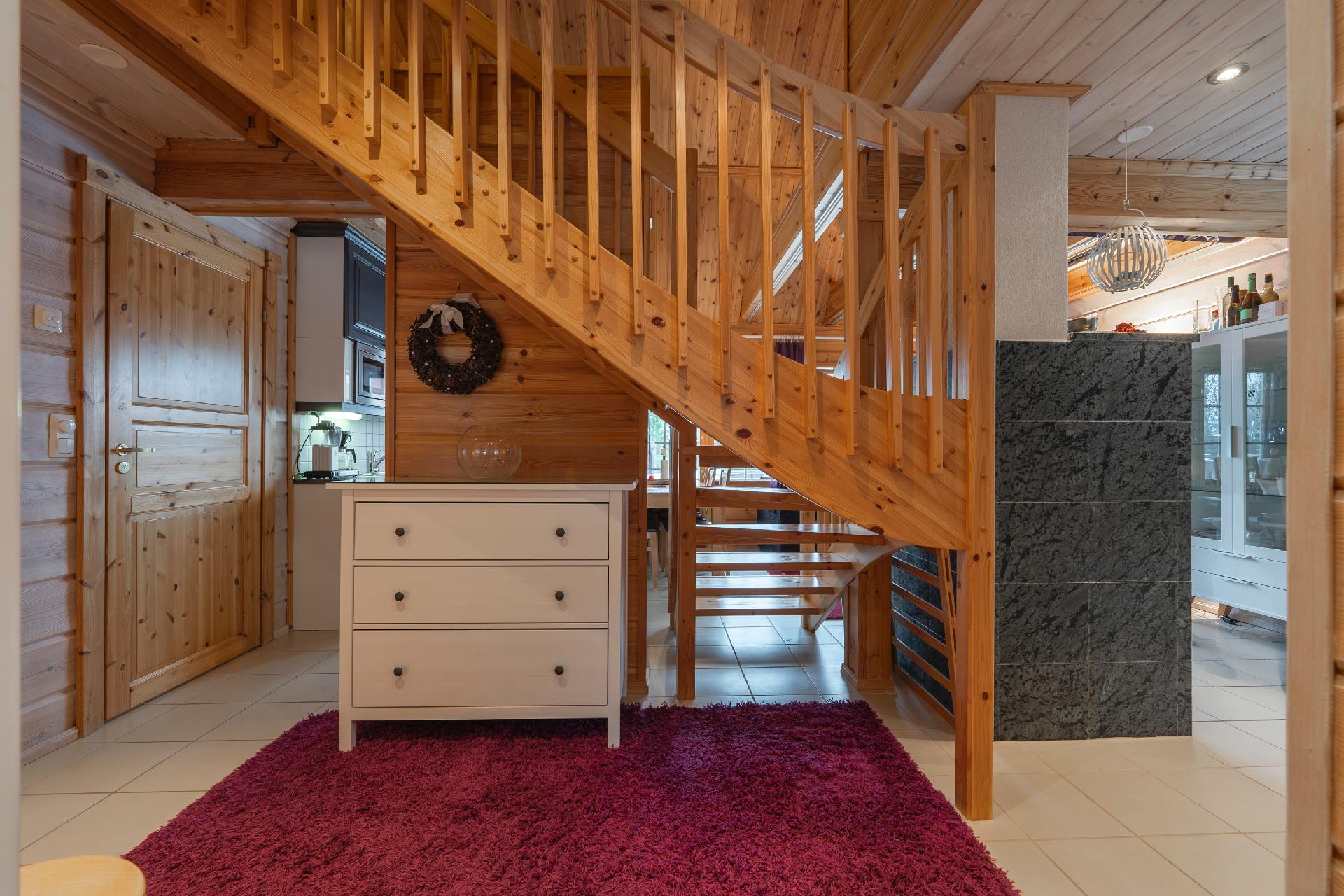 Tintinpolku 11, Tahkovuori, Kuopio