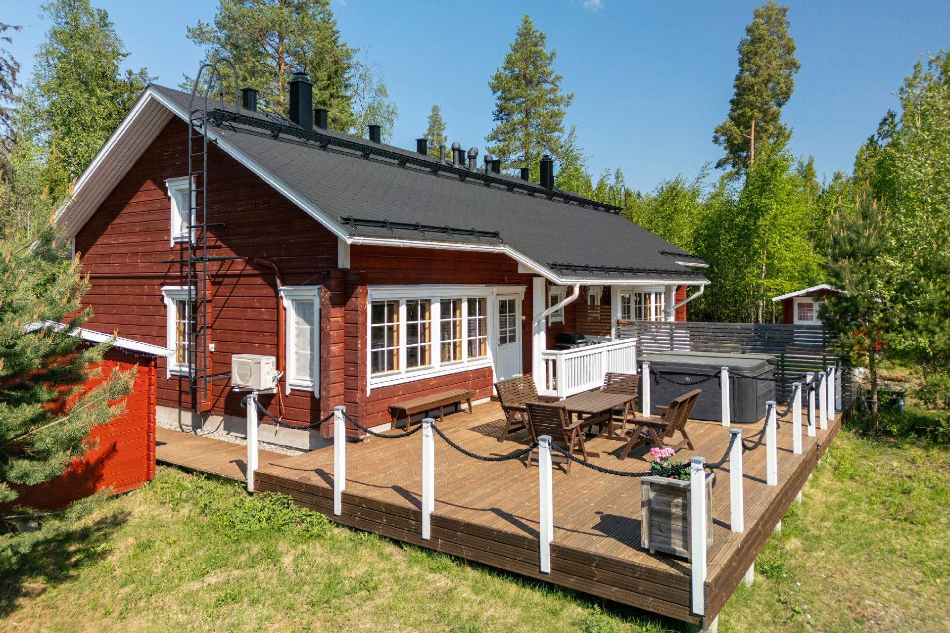 Tintinpolku 11, Tahkovuori, Kuopio