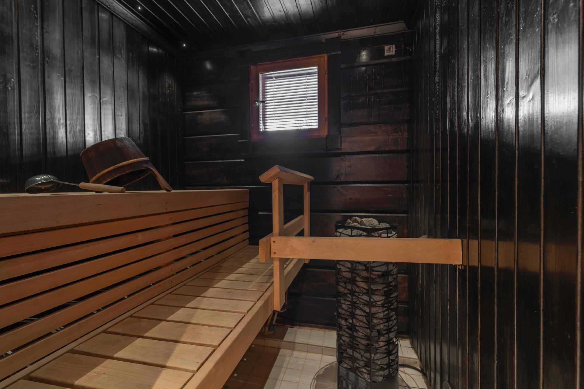 Tintinpolku 11, Tahkovuori, Kuopio