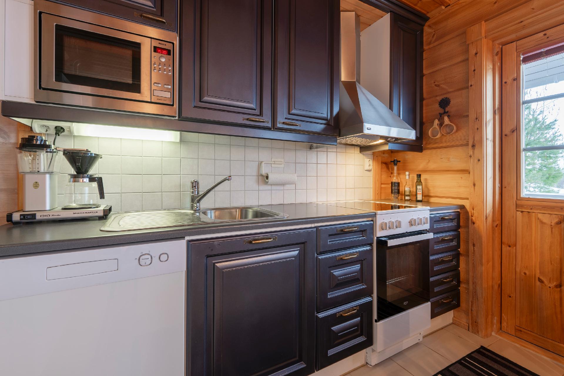 Tintinpolku 11, Tahkovuori, Kuopio