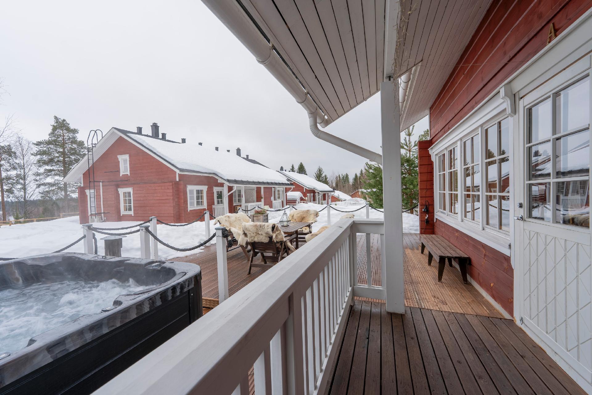 Tintinpolku 11, Tahkovuori, Kuopio