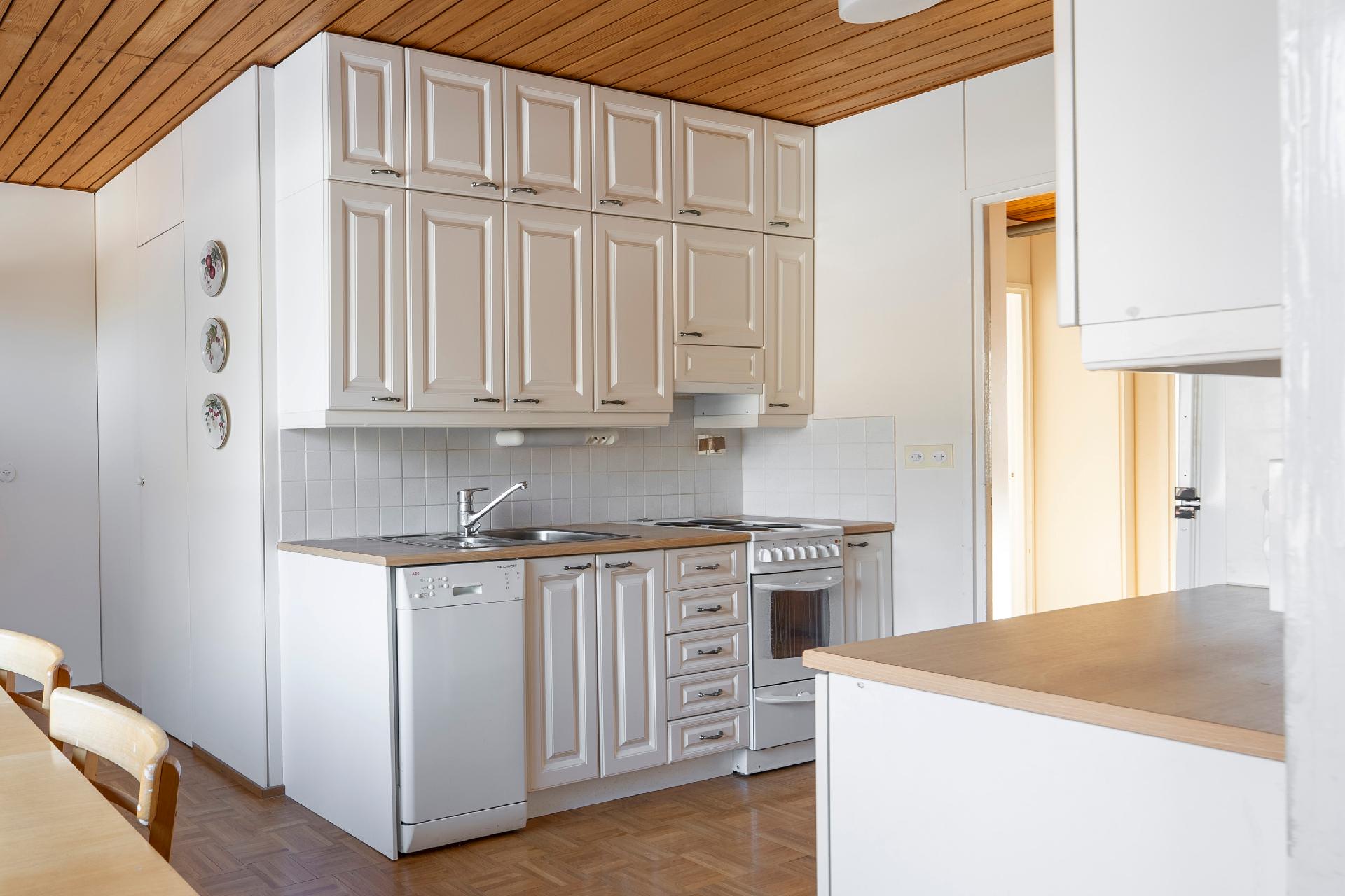 Sammalniementie 6, Särkiniemi, Kuopio