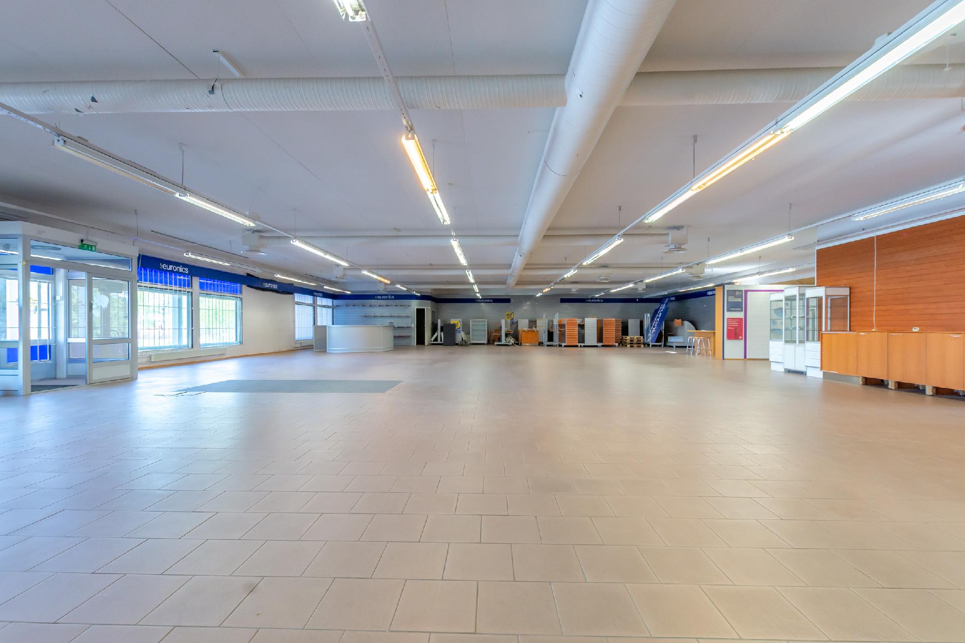 Asematie 16, Keskusta, Kannus