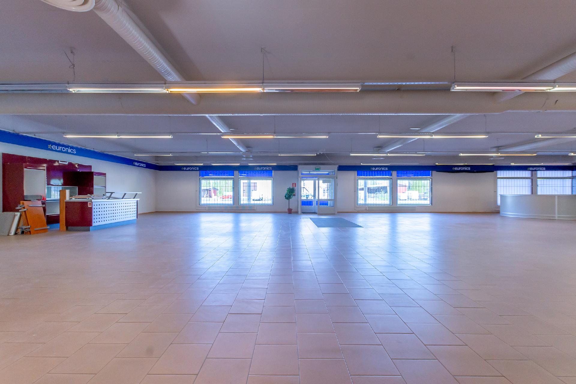 Asematie 16, Keskusta, Kannus