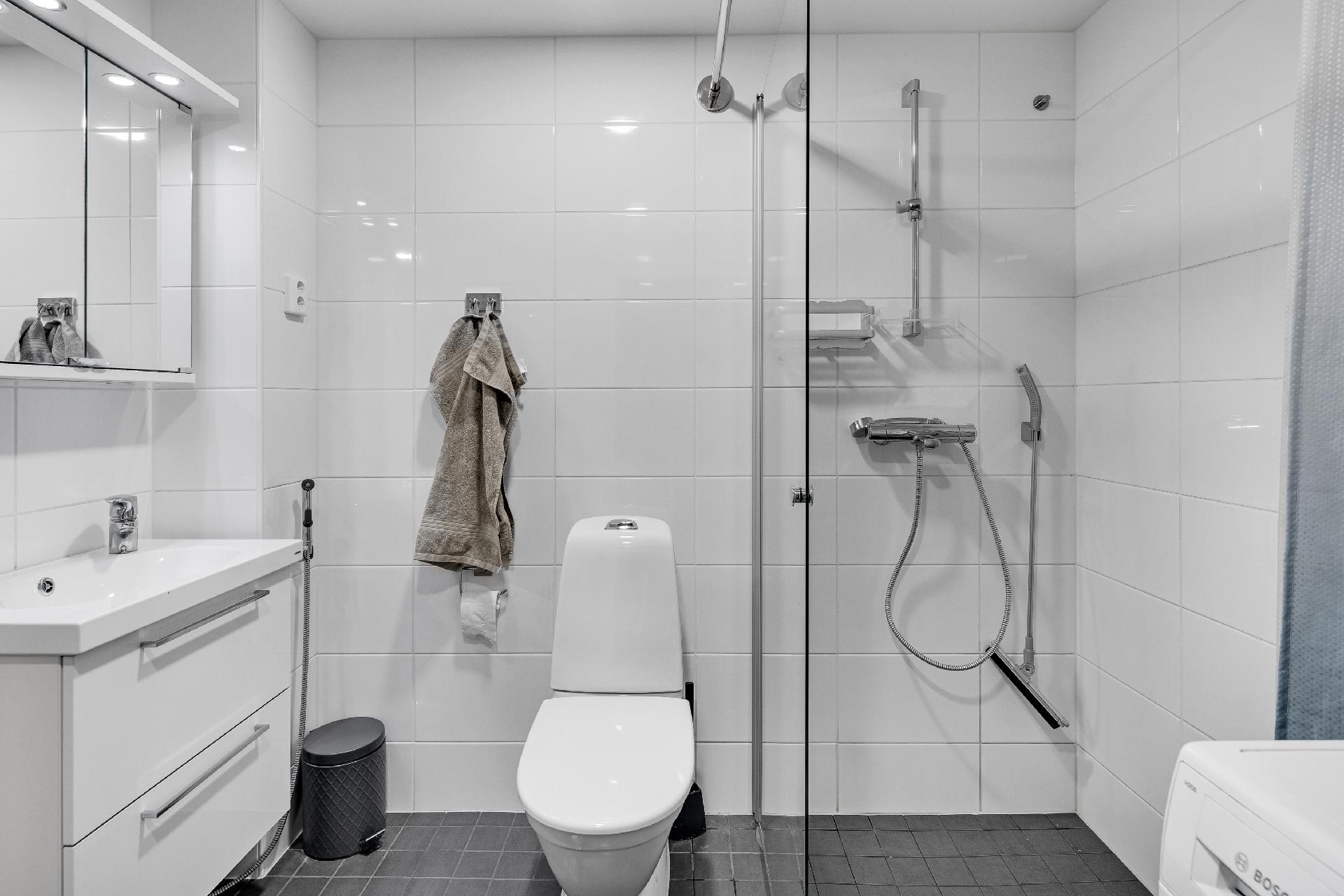 Laajavuorentie 6, Martinlaakso, Vantaa