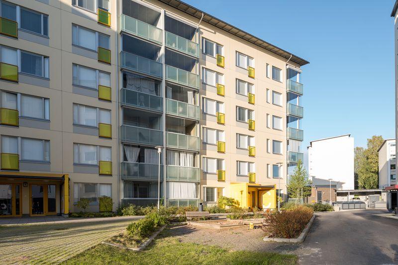 Laajavuorentie 6, Martinlaakso, Vantaa