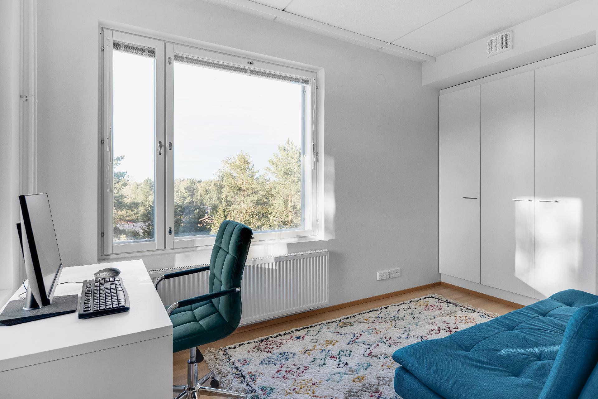 Laajavuorentie 6, Martinlaakso, Vantaa