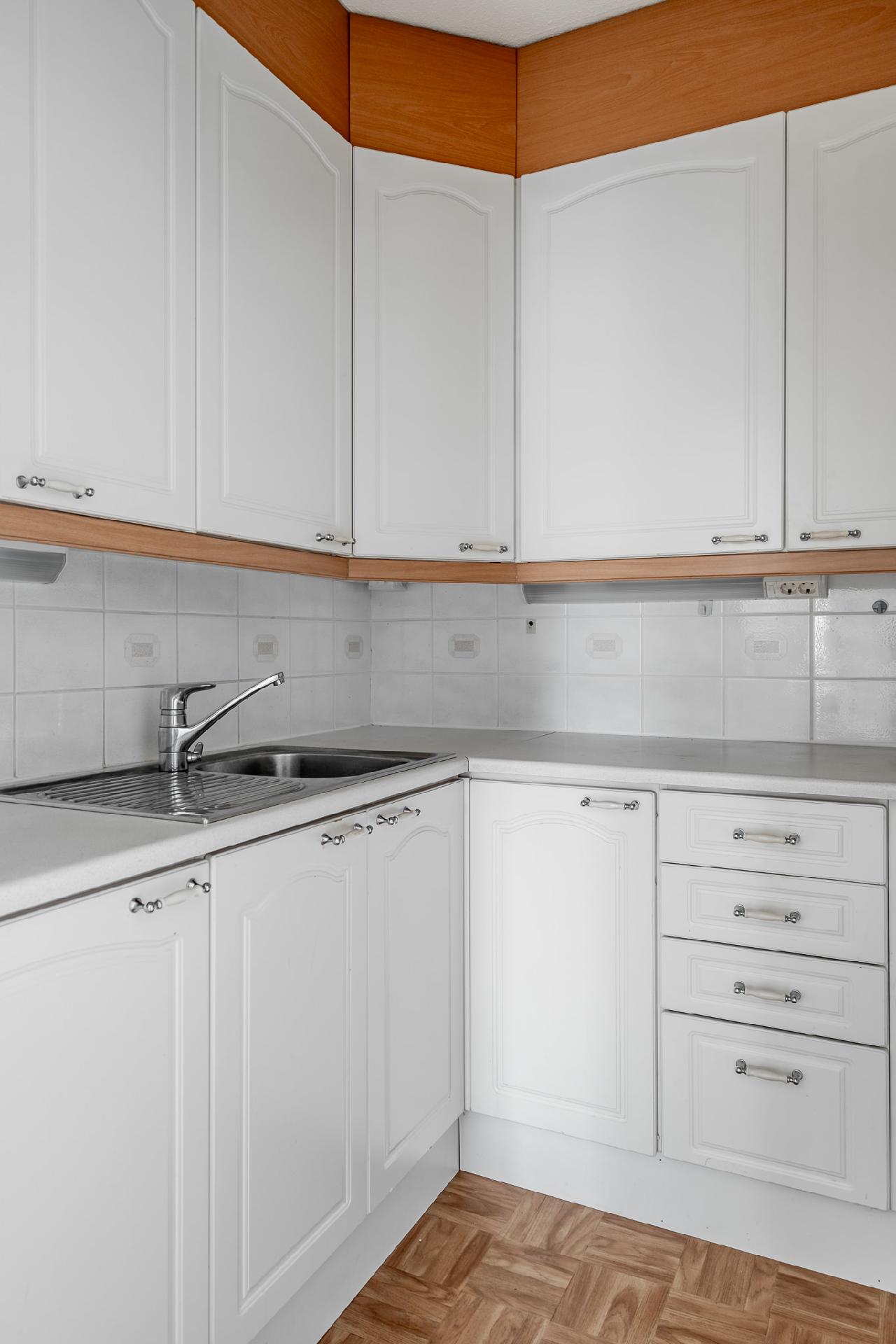 Keonpellonkatu 3, Keskusta, Raisio