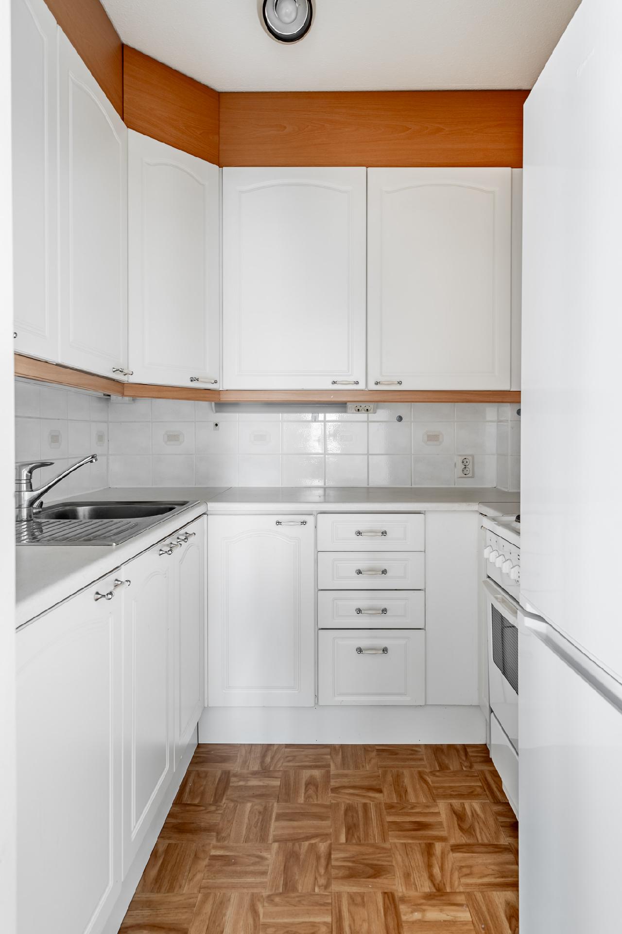 Keonpellonkatu 3, Keskusta, Raisio