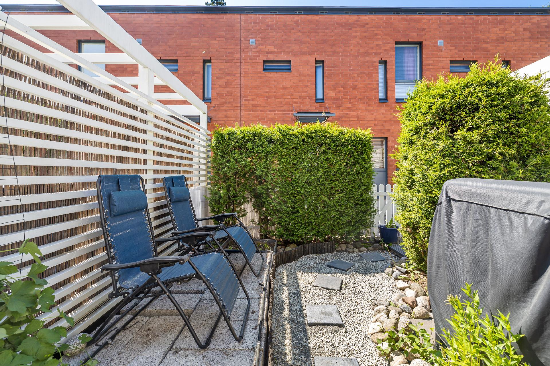 Varustuksentie 11, Kivikko, Helsinki