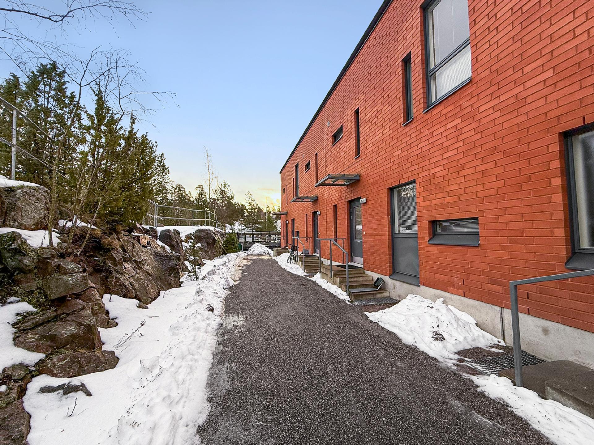 Varustuksentie 11, Kivikko, Helsinki