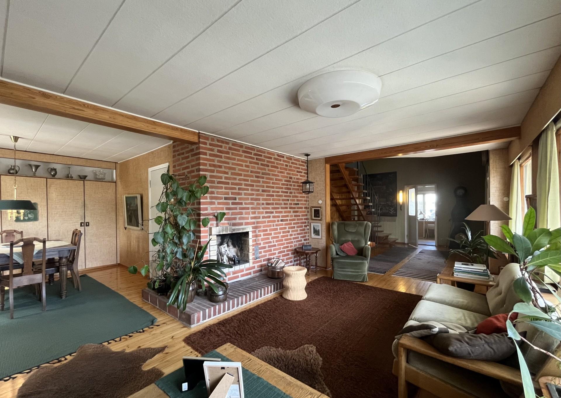 Tursontie 11, Sariolanmäki, Kerava