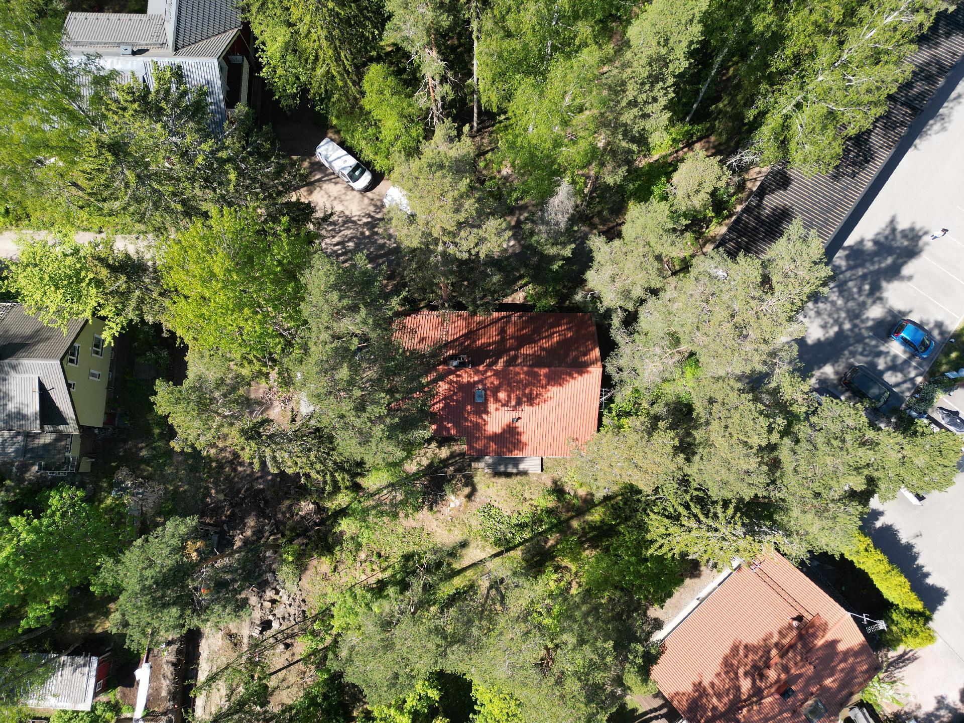 Tursontie 11, Sariolanmäki, Kerava