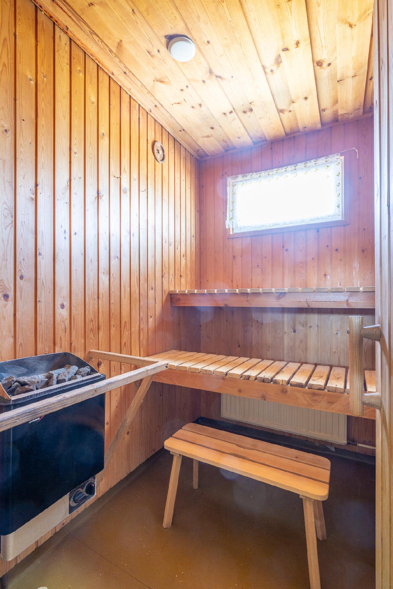 Luukontie 3, Kiikala, Salo