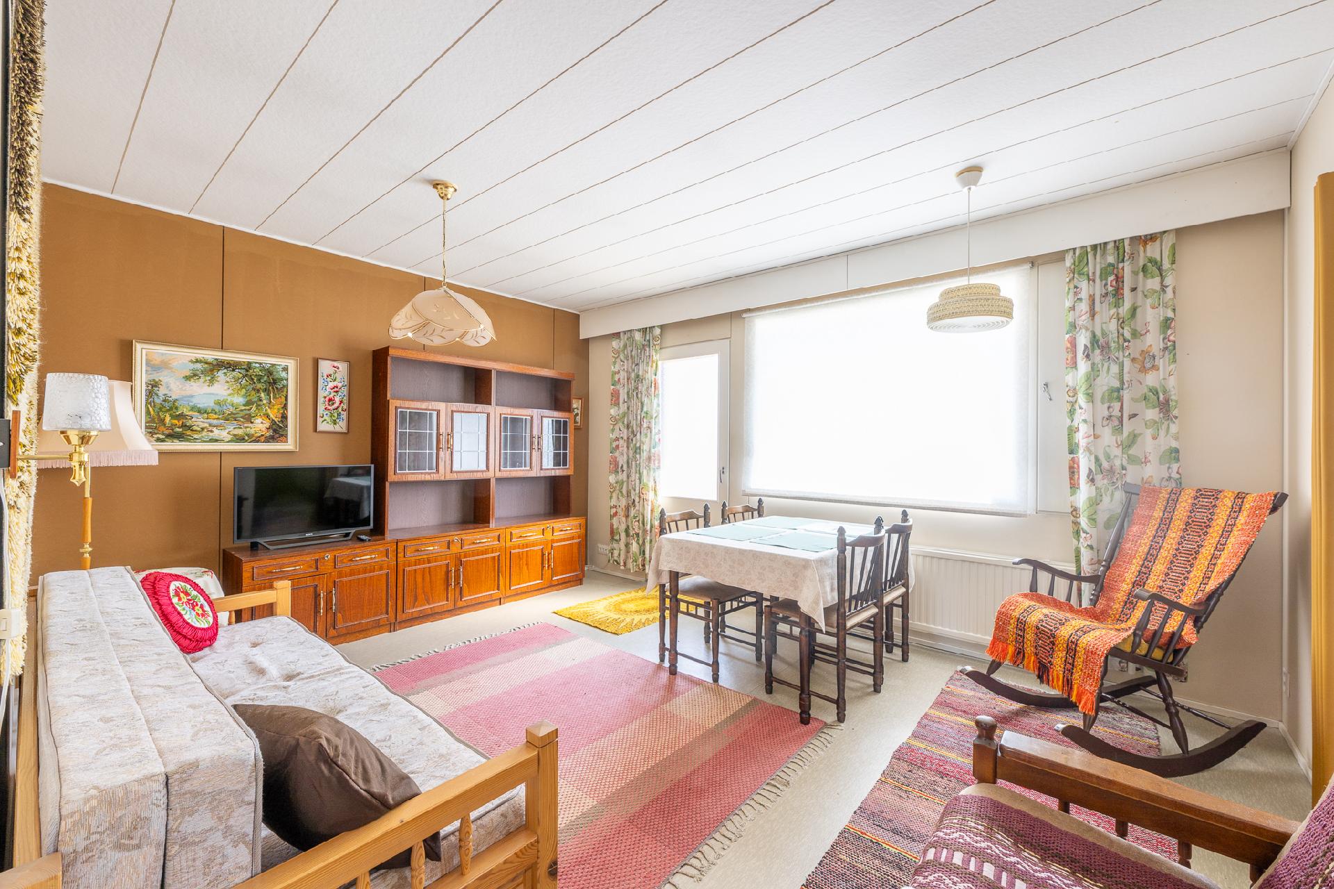 Luukontie 3, Kiikala, Salo