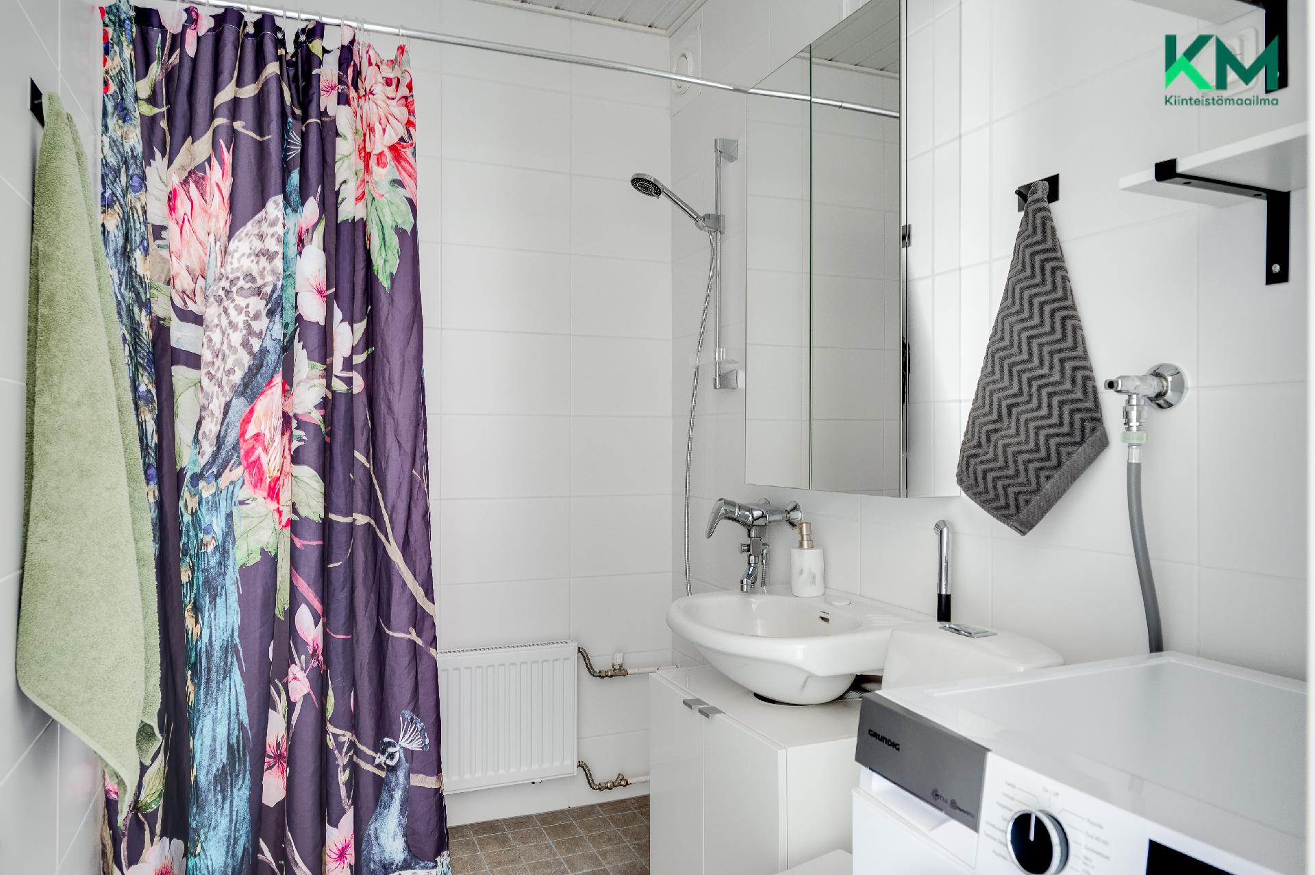 Pehtorinkatu 1, Hovirinta, Kaarina