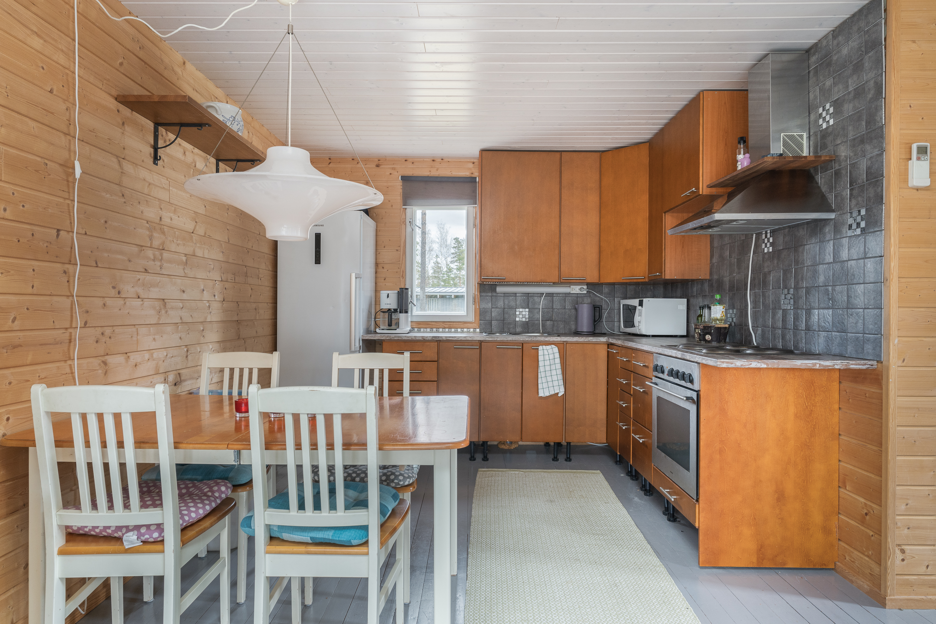 Päämökin keittiötila