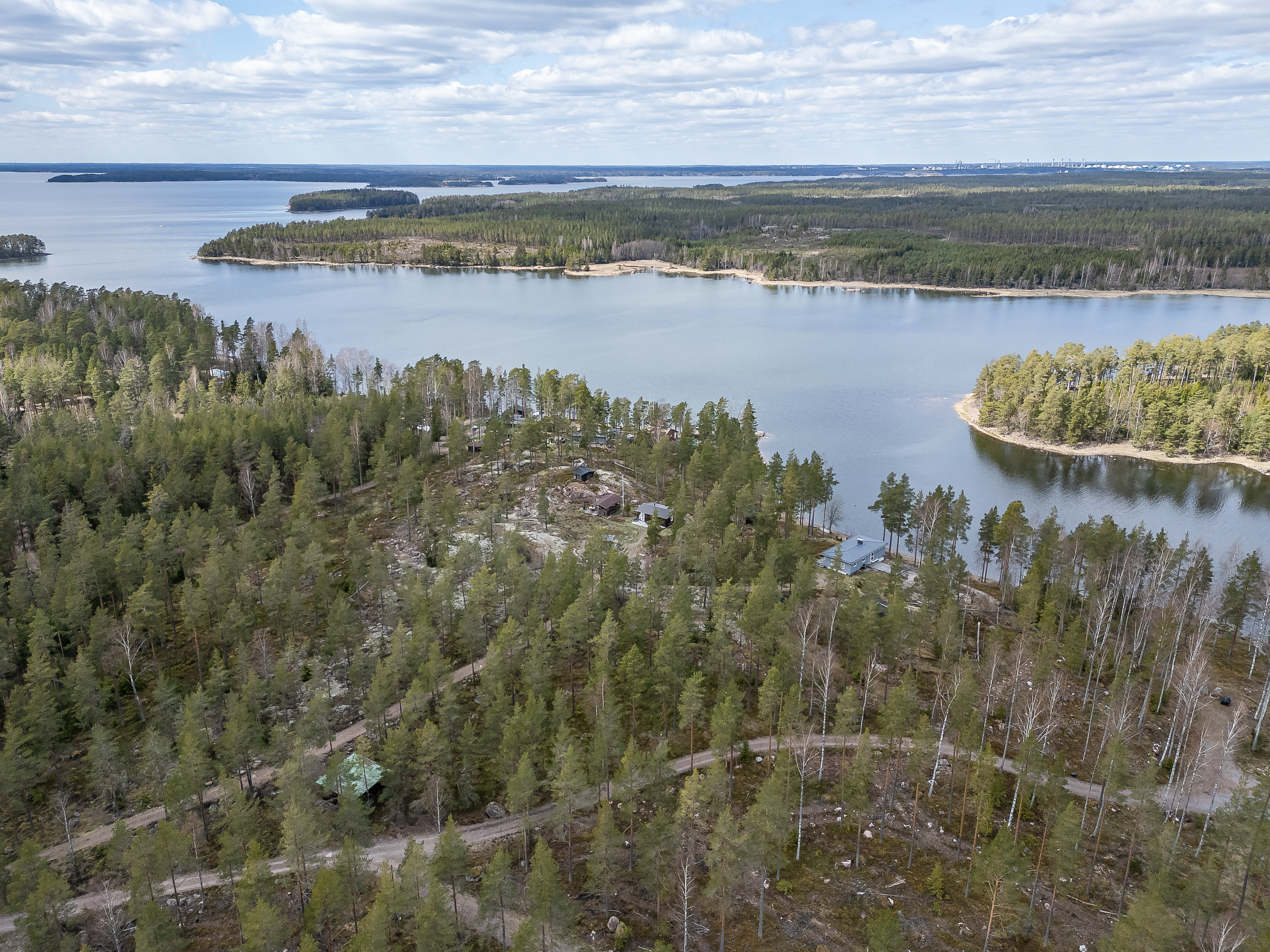 Ilmakuva keväällä