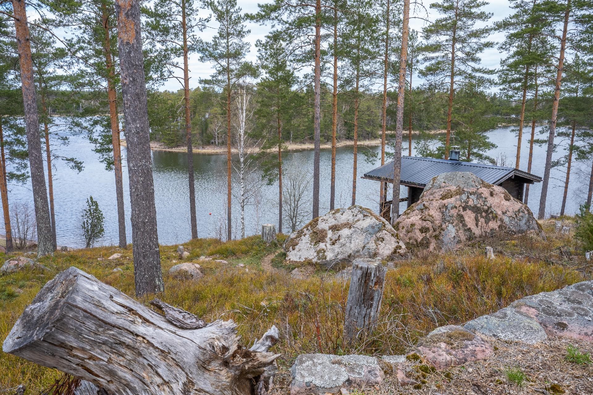 Näkymä päämökistä