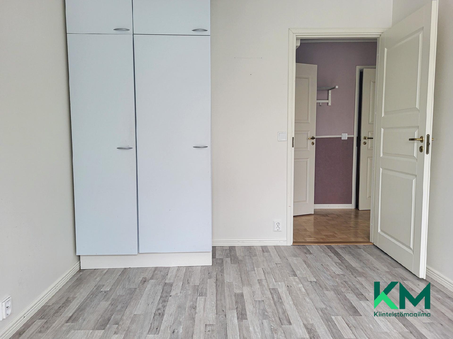 Jääkiekkoradankuja 1, Hernemäki, Savonlinna