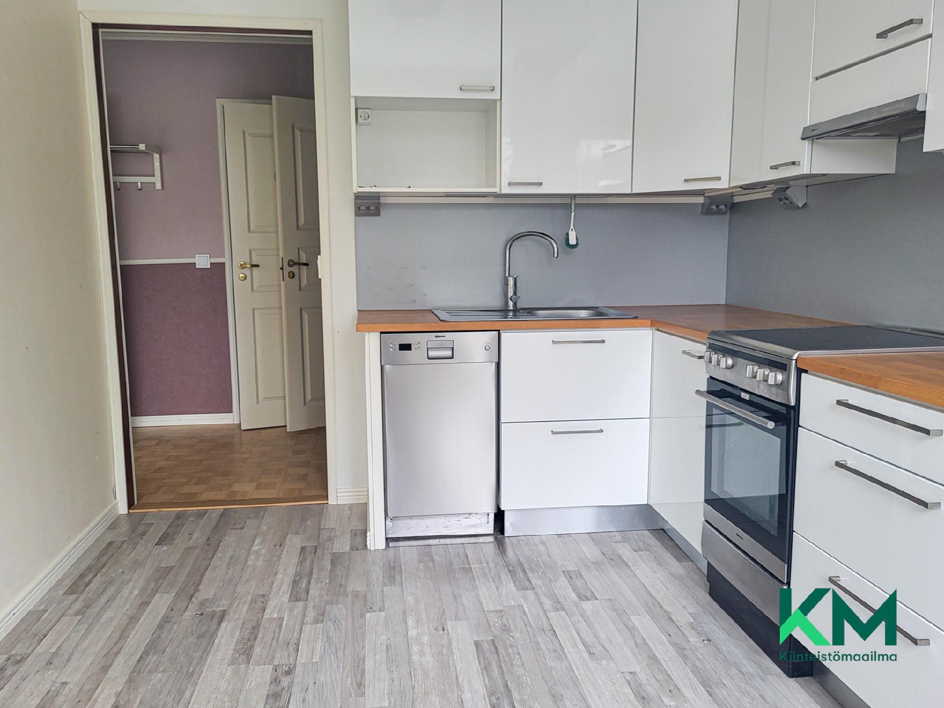 Jääkiekkoradankuja 1, Hernemäki, Savonlinna