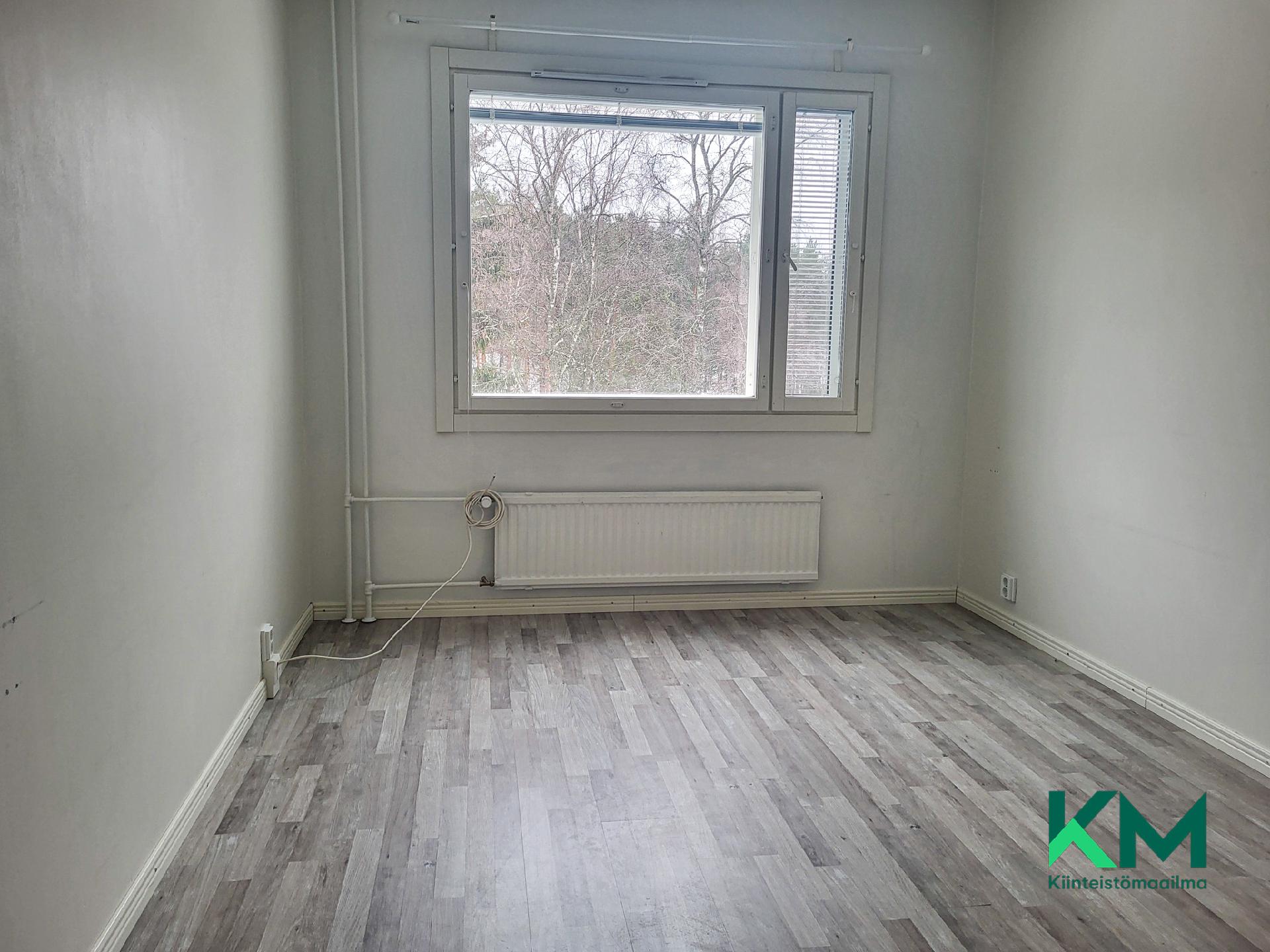 Jääkiekkoradankuja 1, Hernemäki, Savonlinna